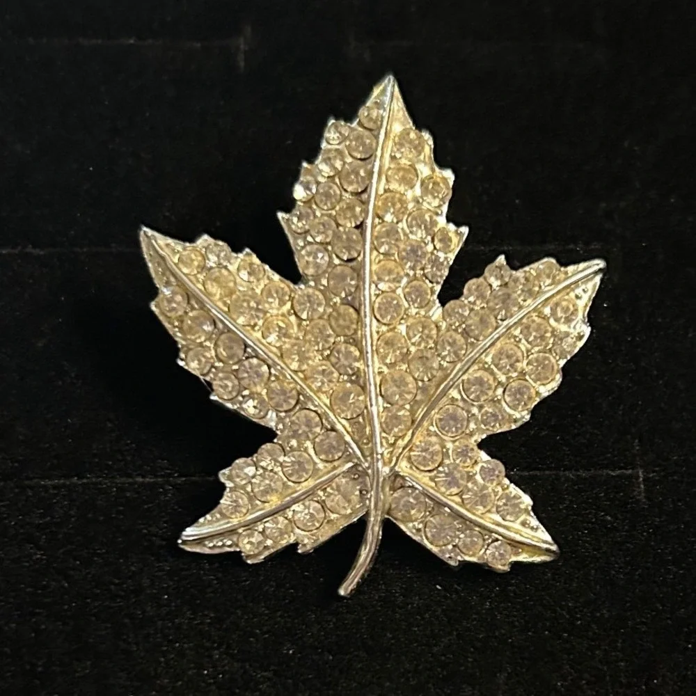 Vintage Coro Rhinestone Maple Leaf Brooch Silver Tone Fall Pin